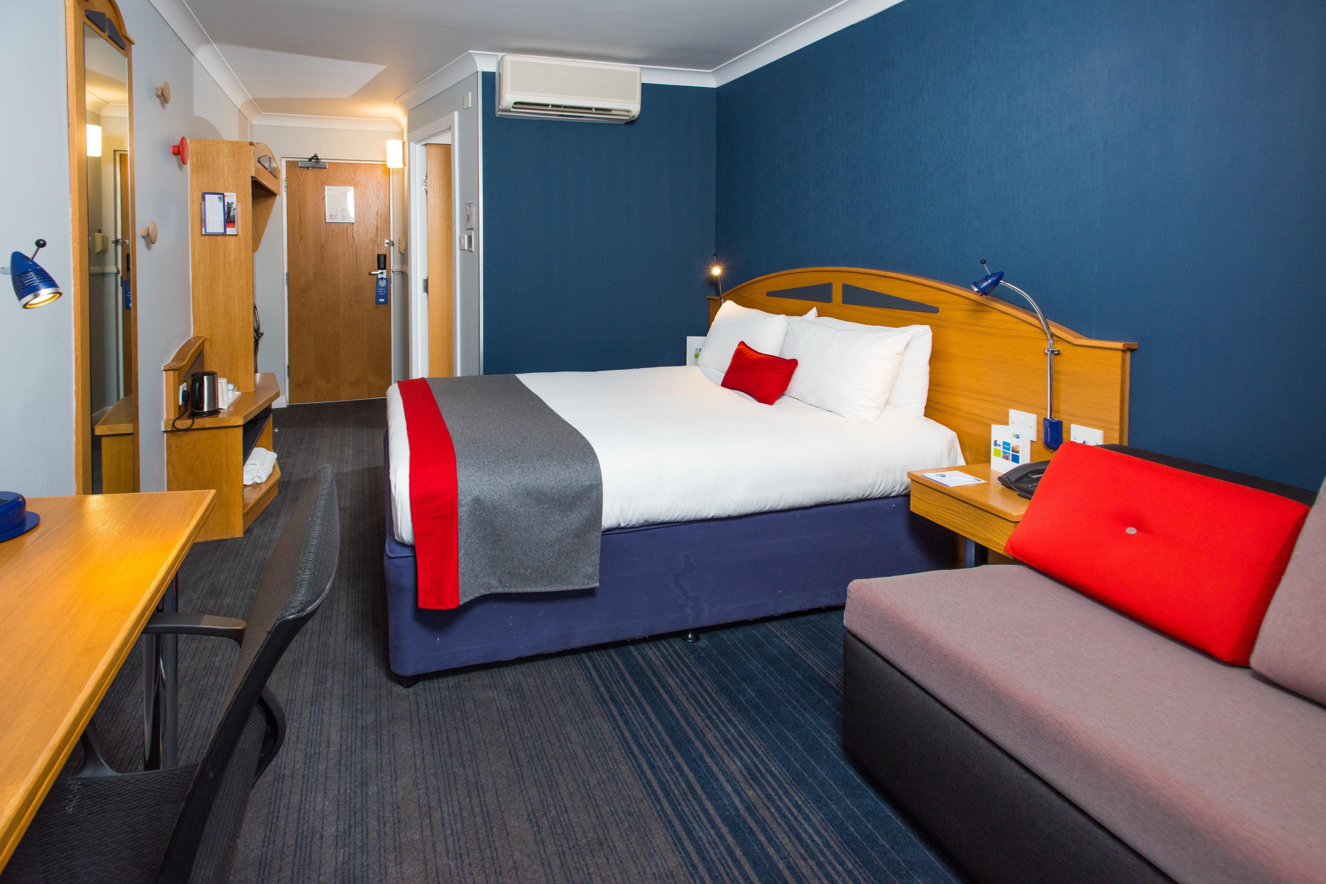 Express East Midlands Airport By Ihg Hotel 3*