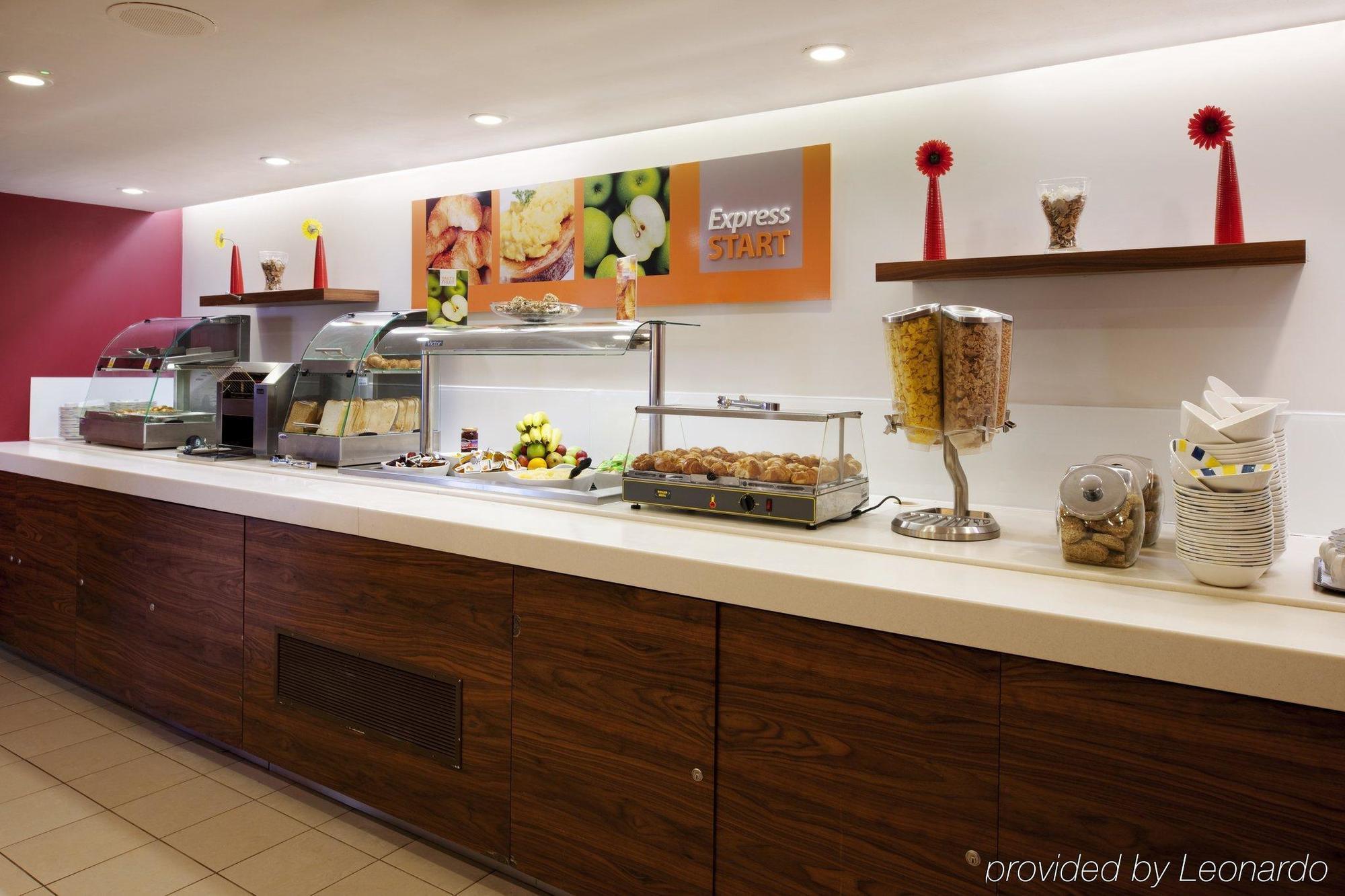 Hotel Express East Midlands Airport By Ihg 3*