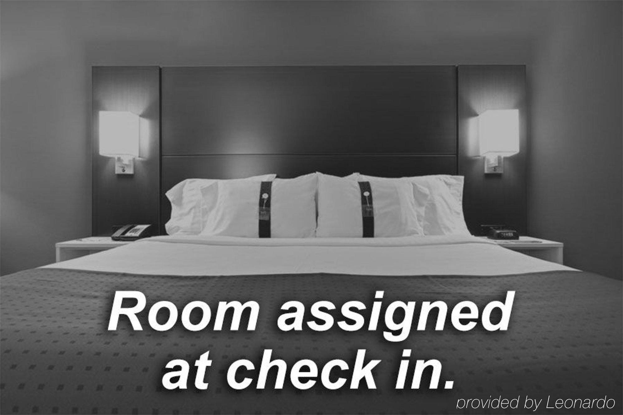 Express East Midlands Airport By Ihg Hotel 3*