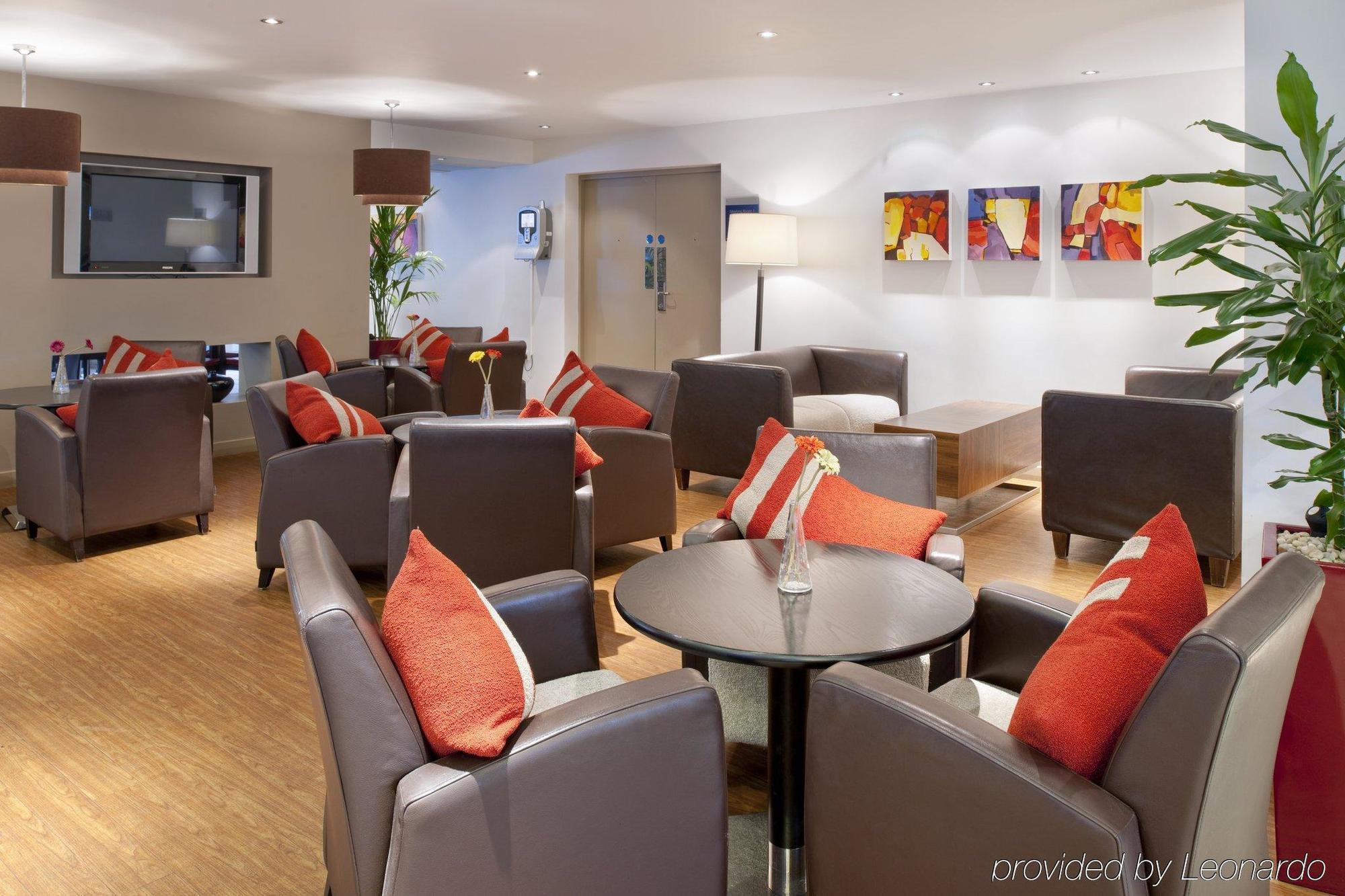 Express East Midlands Airport By Ihg Hotel