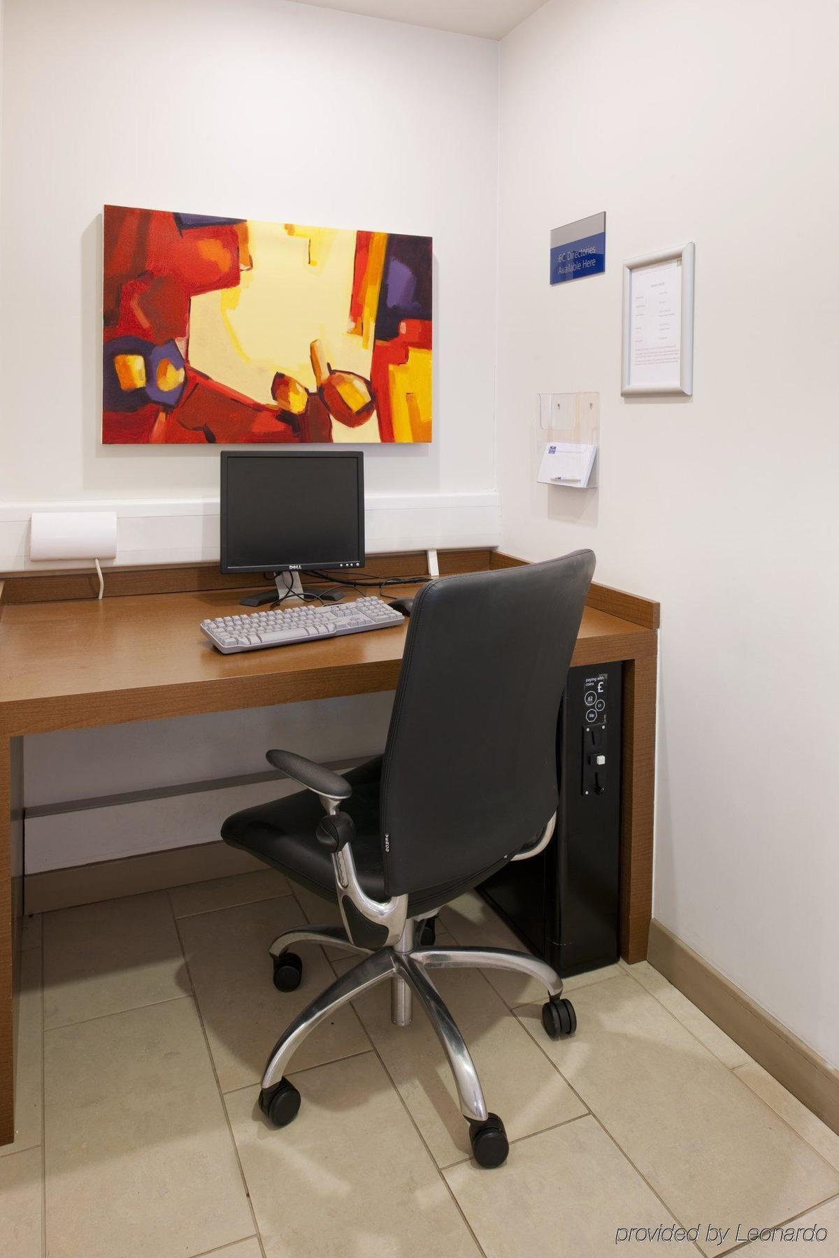 Express East Midlands Airport By Ihg