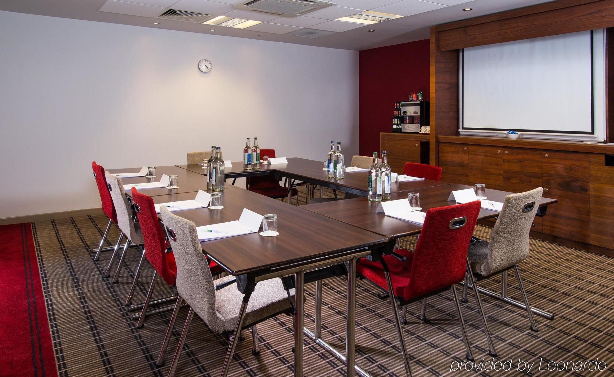 Express East Midlands Airport By Ihg Hotel