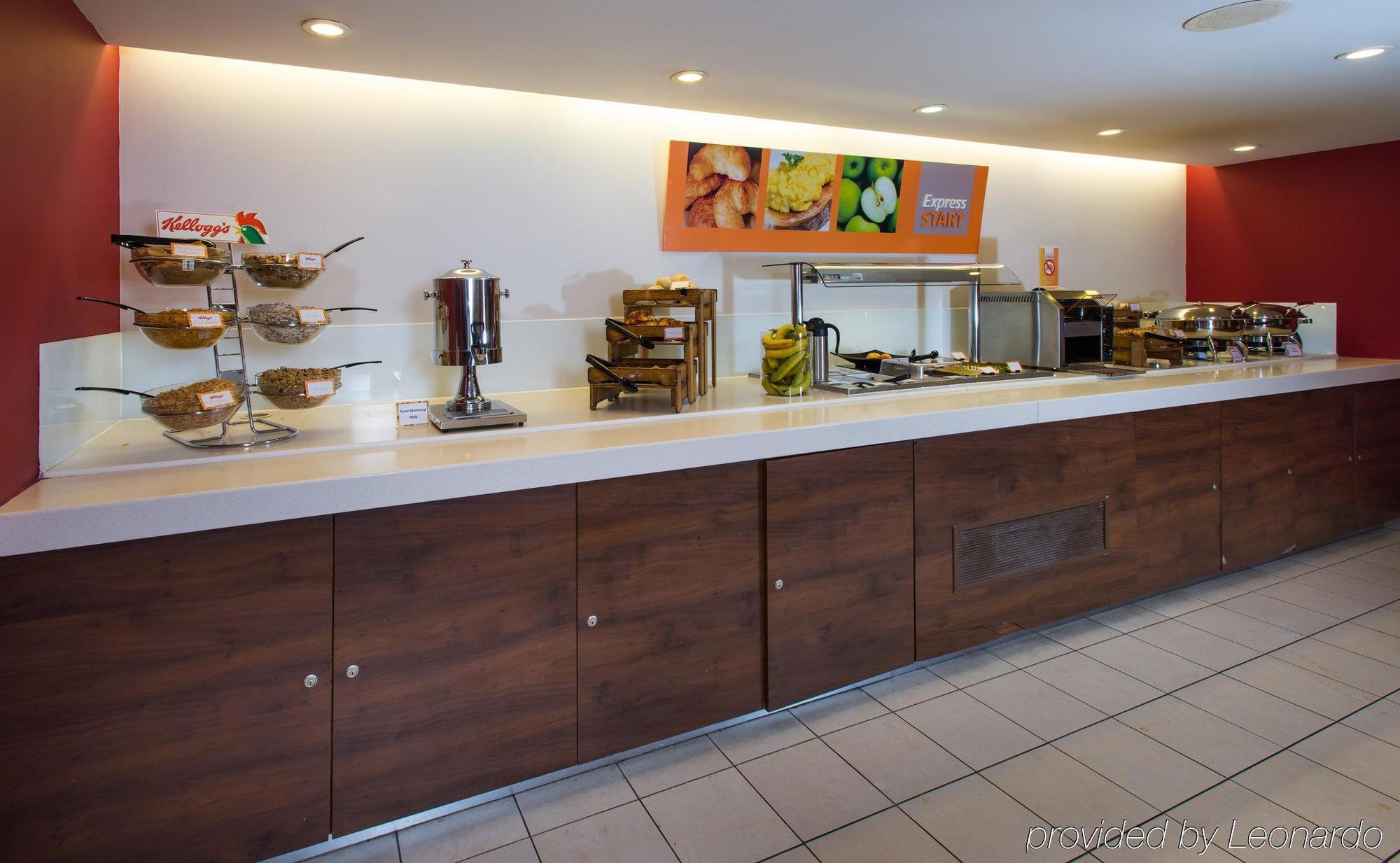 Express East Midlands Airport By Ihg 3* Castle Donington