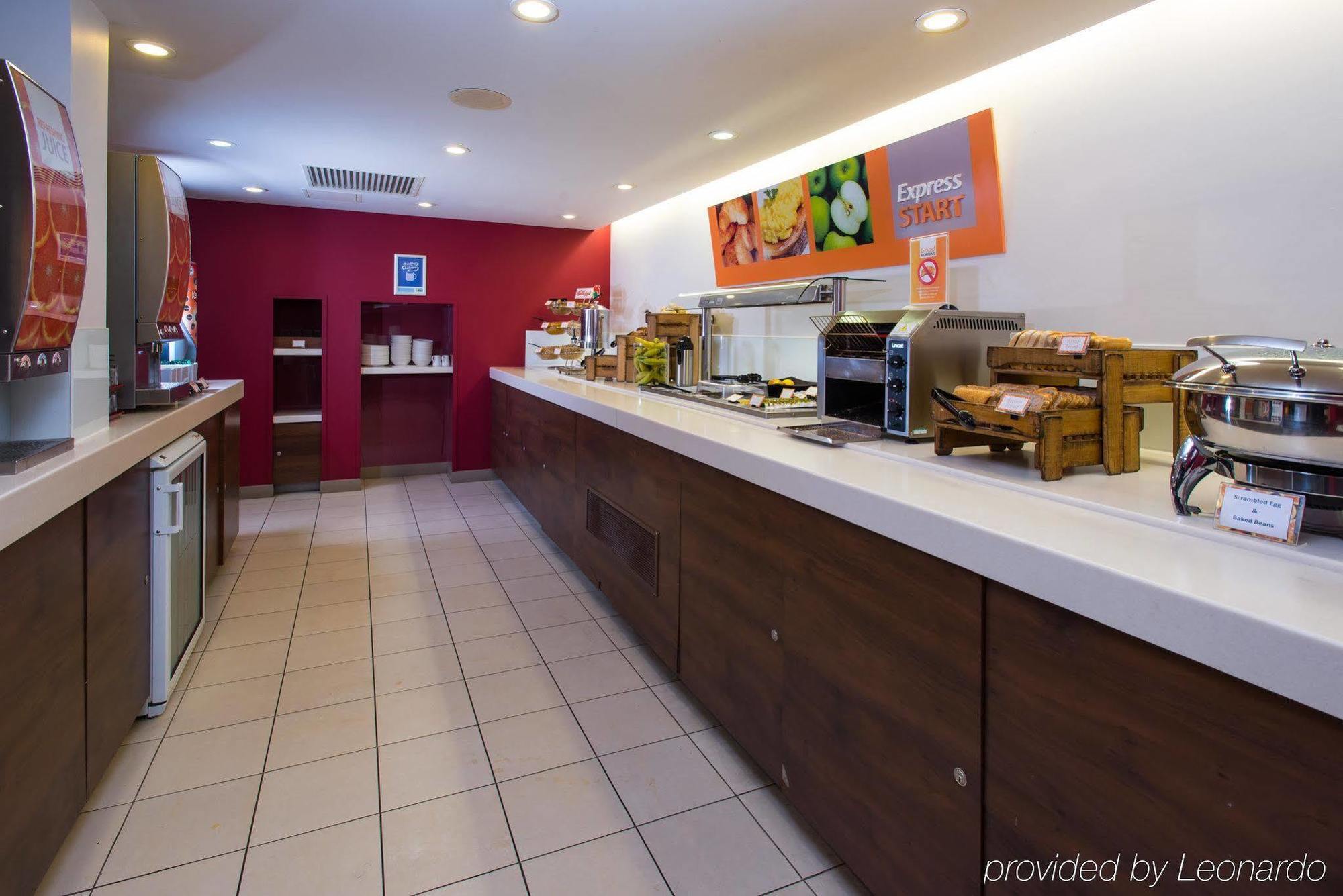 Hotel Express East Midlands Airport By Ihg Castle Donington
