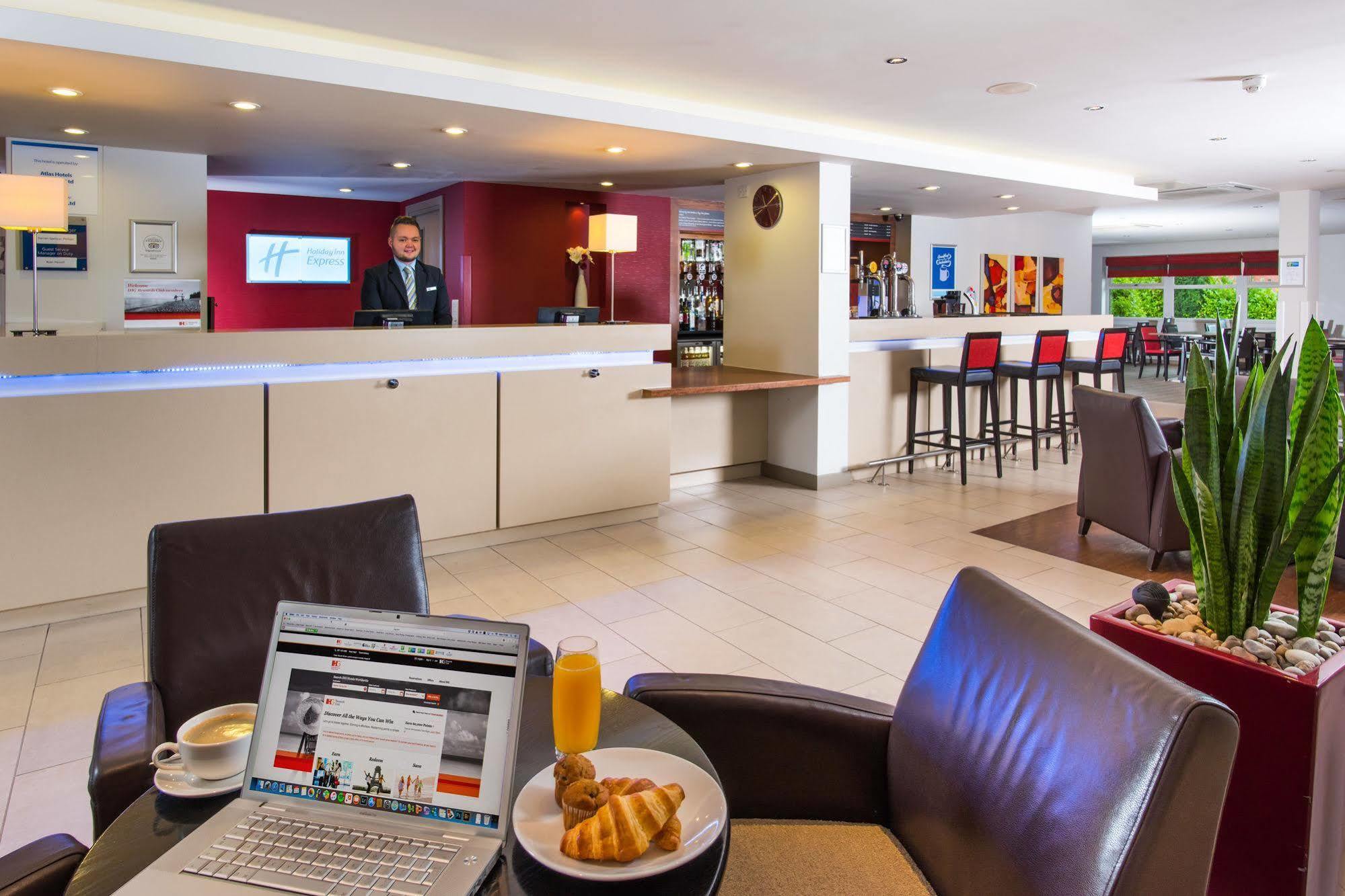 Express East Midlands Airport By Ihg 3* Castle Donington